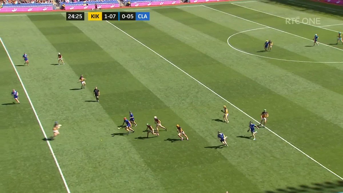 'One handed shot , like we've seen all week in Wimbledon' Eoin Cody with a smashing goal for Kilkenny 📺Watch on RTÉ One and RTÉ Player 📱Live updates