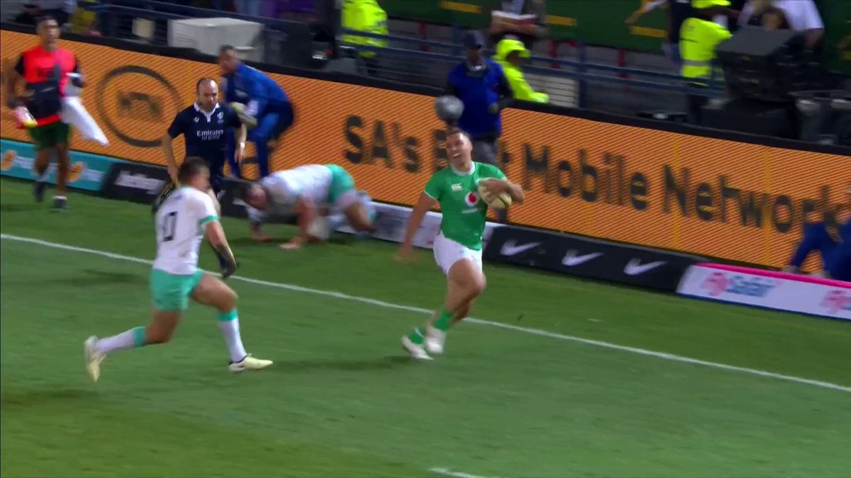 NO TRY! ❌ James Lowe thought he got Ireland back into the game, a TMO check has ruled that out 👀
