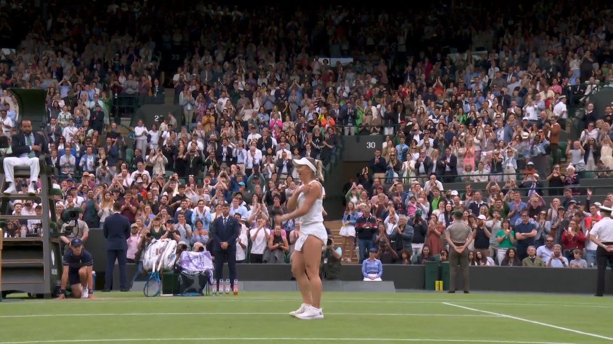Phenomenal Putintseva 😲 Yulia Putintseva upsets world No.1 Iga Swiatek 3-6, 6-1, 6-2 in a stunning performance to advance to the fourth round! 👏 #Wimbledon