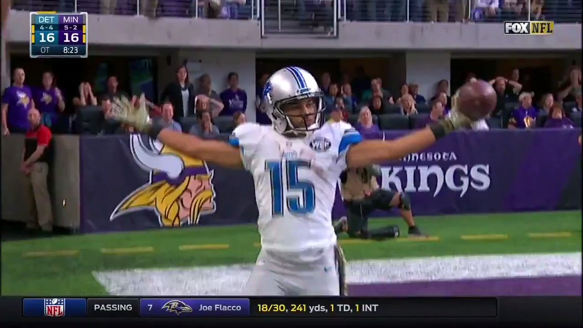 Golden Tate had the most disrespectful game-winning touchdown of all time.