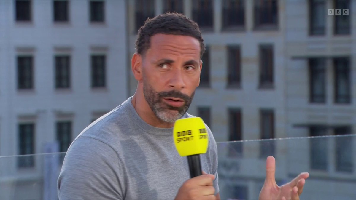 🗣️ "He's arguably England's most important player." Rio Ferdinand on the importance of Bukayo Saka 👊 #BBCEuros #Euro2024 #ENGSUI