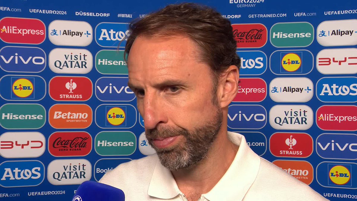 🏴󠁧󠁢󠁥󠁮󠁧󠁿 England's formation 💫 Bukayo Saka's positioning ⚽️ The penalty takers Gareth Southgate spoke to Gabriel Clarke after England made it to the #Euro2024 semi-finals