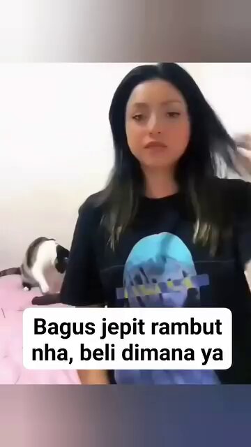 Bau apa meng?🤣