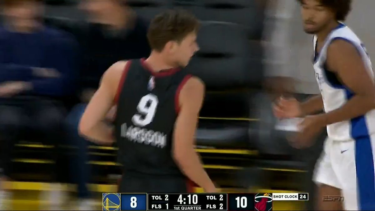 A steal and triple for Pelle Larsson 👌 Q1 winding down on ESPN 📺