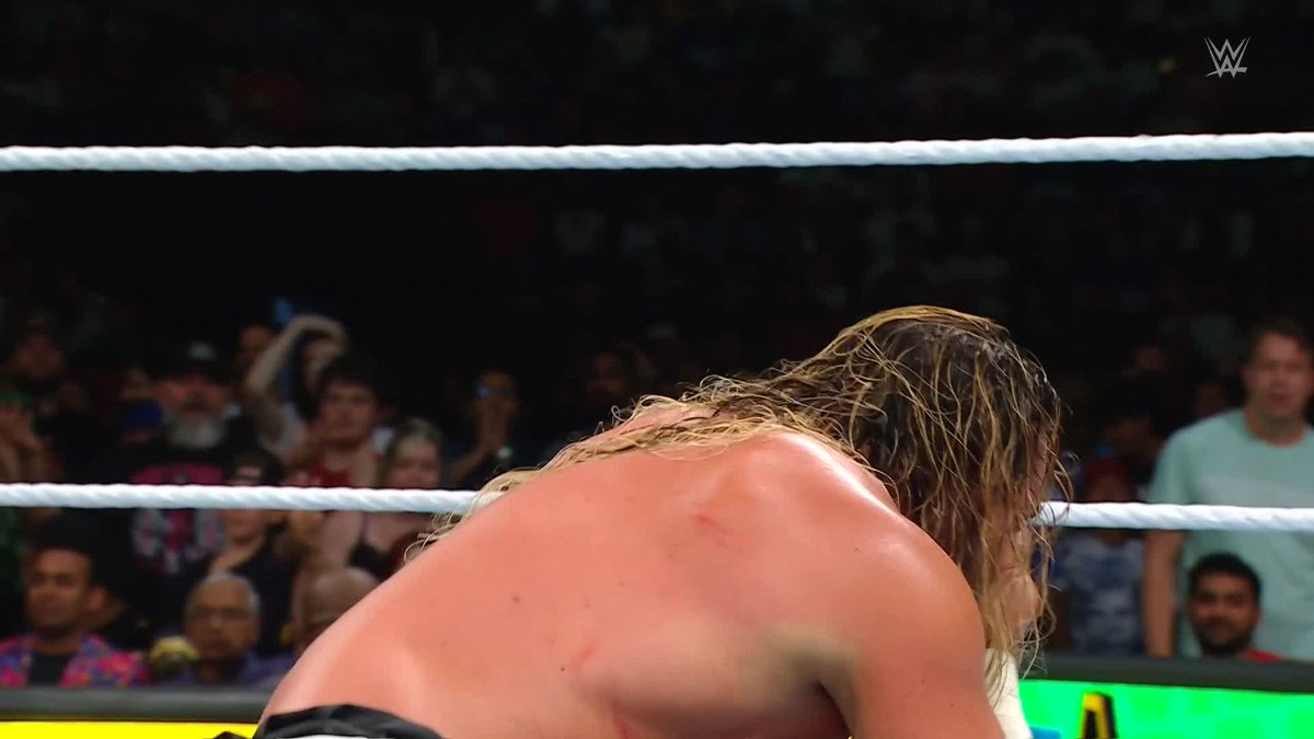 HE'S CASHING IN RIGHT NOW!!! #MITB