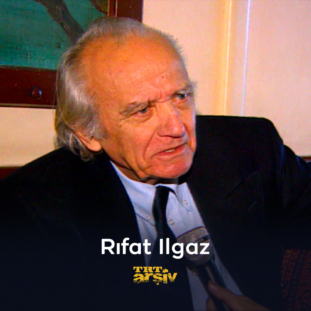 “Yüzyılımı dörde böldüm Her bölümü bir mevsim, Biri kaldı, üçü gitti Yazı gitti, güzü gitti, Karlı, tipili kışı gitti, Yemyeşil bir bahar kaldı!” #RıfatIlgaz