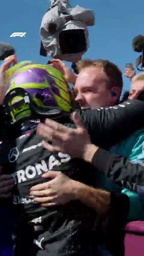 A famous win deserves an epic celebration 🎉 #F1 #BritishGP Mercedes-AMG PETRONAS F1 Team