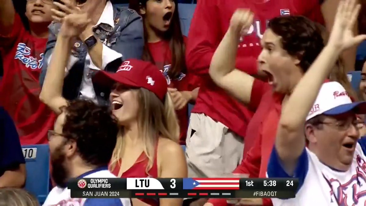 🇵🇷 Tremont Waters behind the back pass to George Conditt for the slam has us like 🥵🥵🥵😱😱😱 #FIBAOQT