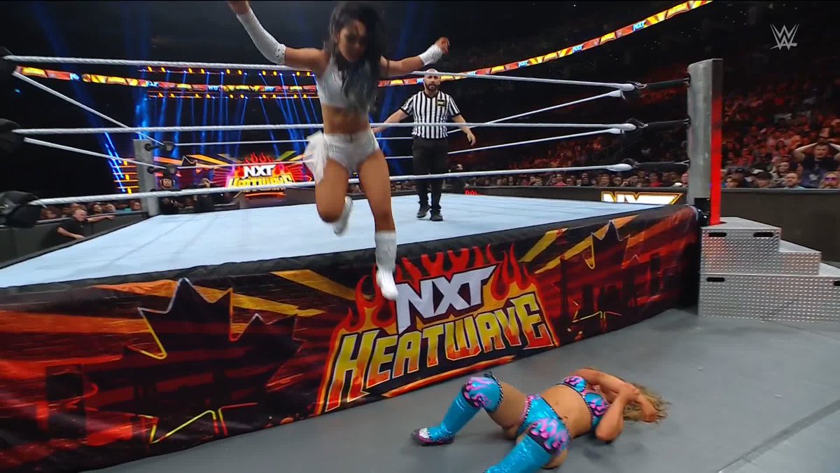 .roxanne has completely SNAPPED 😳 #NXTHeatwave