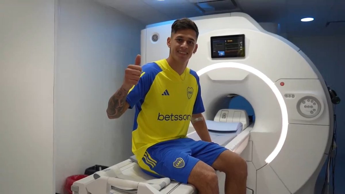 Brian Aguirre se realizó los chequeos médicos antes de firmar su contrato con el Xeneize 🩺🆗 #DaleBoca 🔵🟡🔵