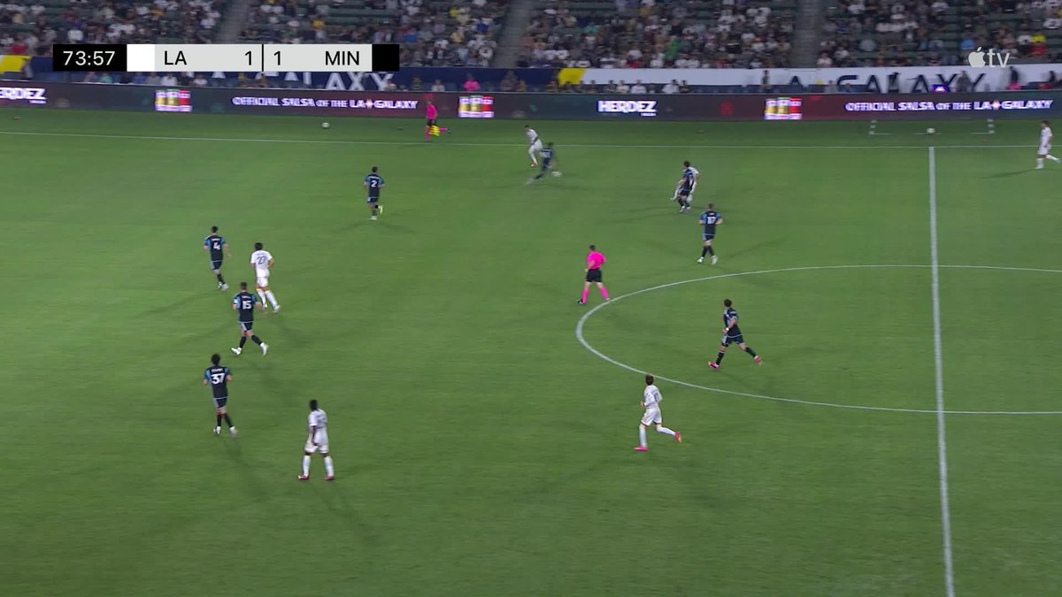 Pukki party 🎉 Teemu Pukki takes it himself for the Minnesota United FC equalizer.