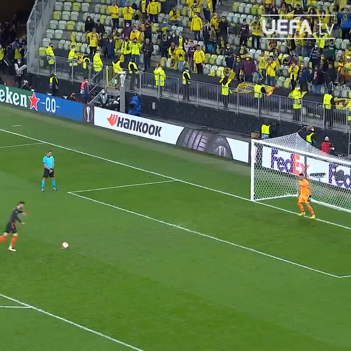 De Gea Saved 0/11 penalties and missed his own,nothing tops that.