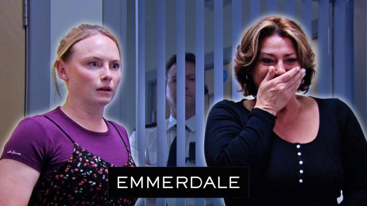 "Oh, Matty!" 💔 😰 Advice and additional support can be found here: #Emmerdale