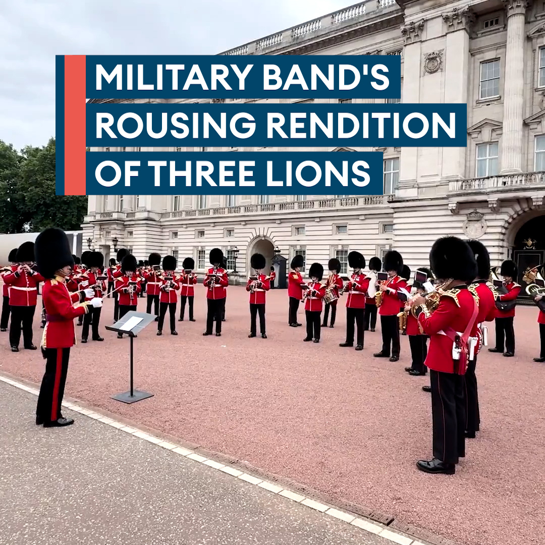 Is it coming home? 🏴󠁧󠁢󠁥󠁮󠁧󠁿 Listen to the England football anthem ‘Three Lions’ blasted out in true military style outside Buckingham Palace - ahead of tonight’s crucial #Euro2024 semi-final 🦁🦁🦁 📺 Watch here 👇