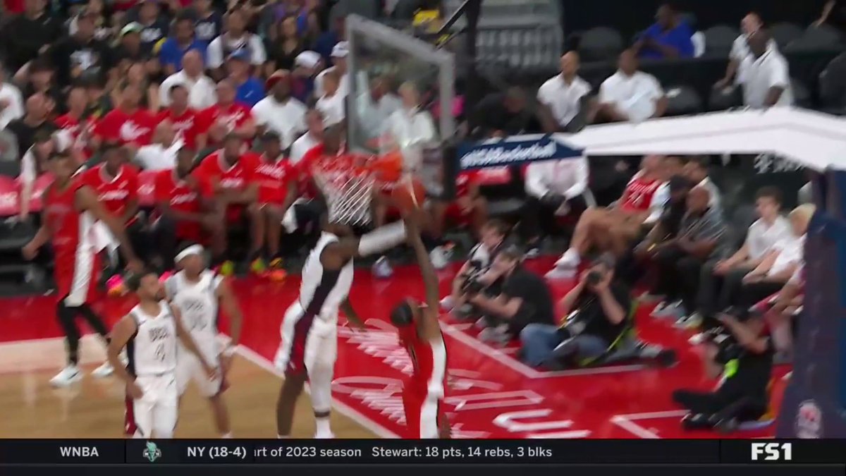 LeBron James block Steph Curry outlet Joel Embiid pass Devin Booker 3 THIS is what George Washington envisioned when he crossed the Delaware River on Christmas in 1776. God bless America.