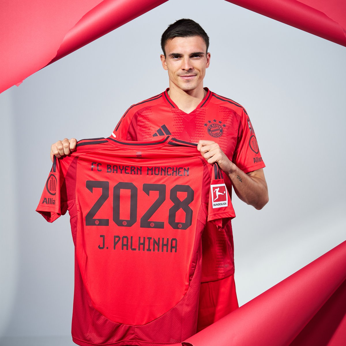 Man sieht sich immer 𝘇𝘄𝗲𝗶𝗺𝗮𝗹 im Leben. ❤️ #ServusJoão #FCBayern #MiaSanMia
