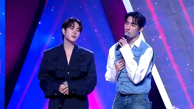 เพลง นี่แหละความเสียใจ - เอิร์ท พิรพัฒน์ & มิกซ์ สหภาพ Feat. แกงส้ม ธนทัต #TheWallSong #ร้องข้ามกำแพง #Workpoint23 #ร้องข้ามกำแพงxเอิร์ทมิกซ์ #EarthPirapat #mixxiw #เอิร์ทมิกซ์
