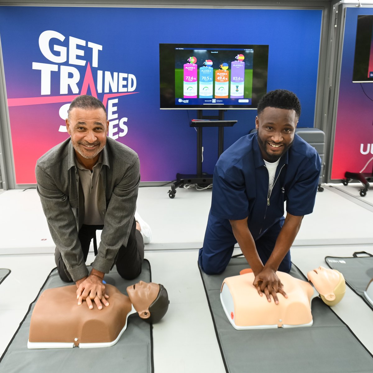 🫀 Over 35,000 people have learnt life-saving skills at the #EURO2024 fan zones! 💙 The initiative is part of the #GetTrainedSaveLives campaign, aiming to raise awareness of sudden cardiac arrest and the importance of bystander cardiopulmonary resuscitation (CPR): ⬇️ ERC - European Resuscitation Council