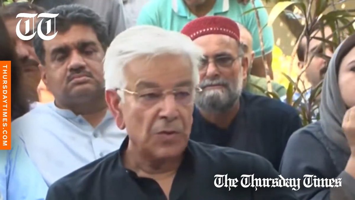 ہماری بدقسمتی کہ کل آئین کو دوبارہ لکھ کر جاری کیا گیا ہے اور ایسی ہوم ڈلیوری کی گئی ہے کہ جس کا گھر والوں نے آرڈر بھی نہیں دیا تھا خواجہ صاحب لے دے گئے او