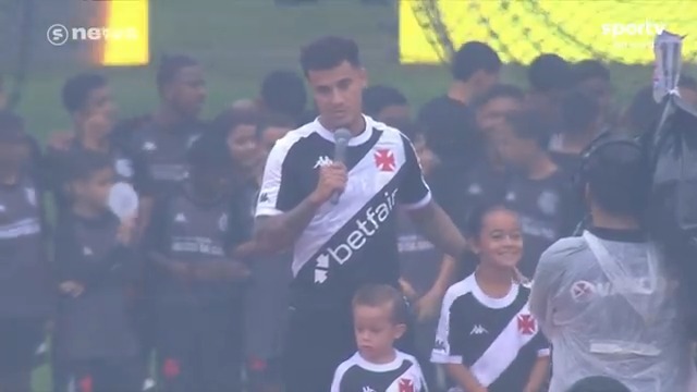 "Nunca imaginei, nem nos meus melhores sonhos, ter uma volta assim tão festejada. Obrigado!" — Philippe Coutinho