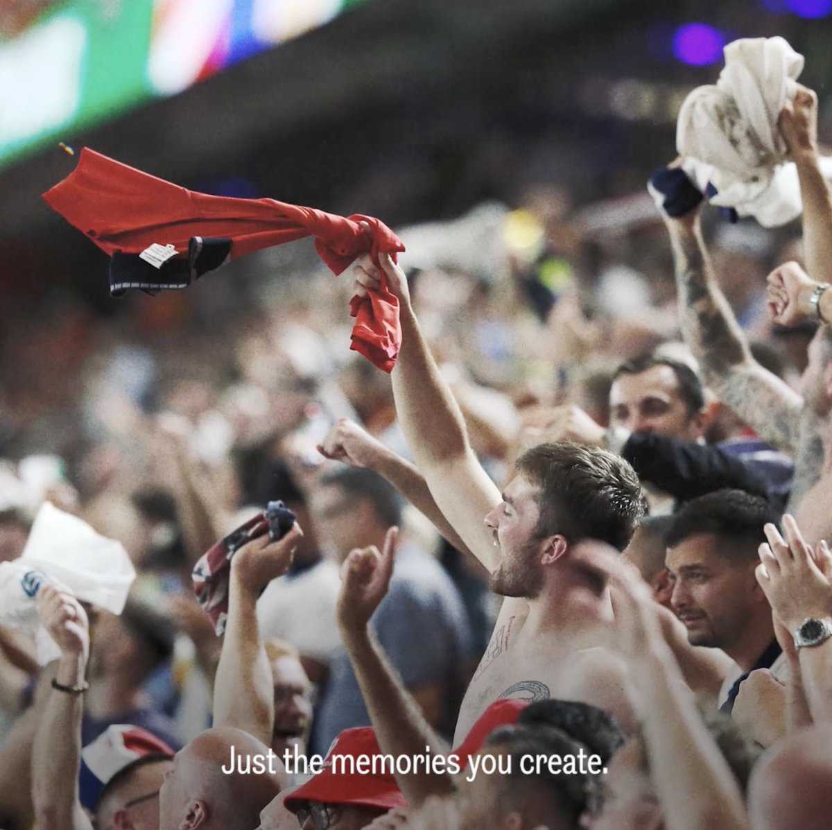 Pride. Togetherness. One England. ❤️💙