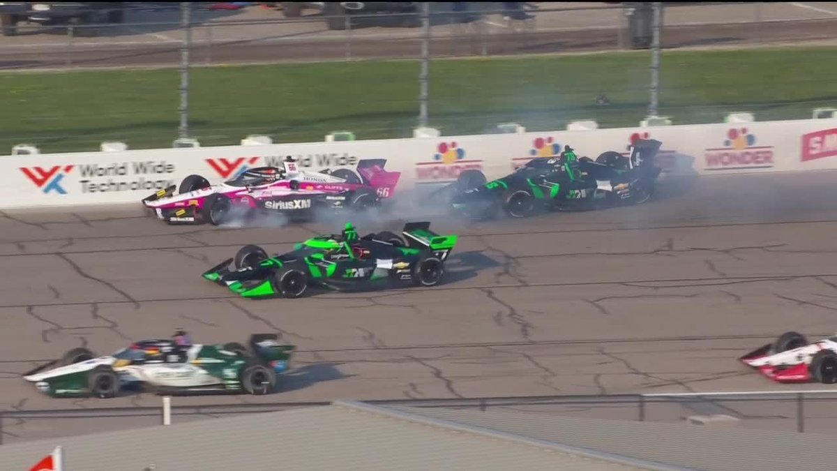 "Canapino": Por este momento en #INDYCARatIowa