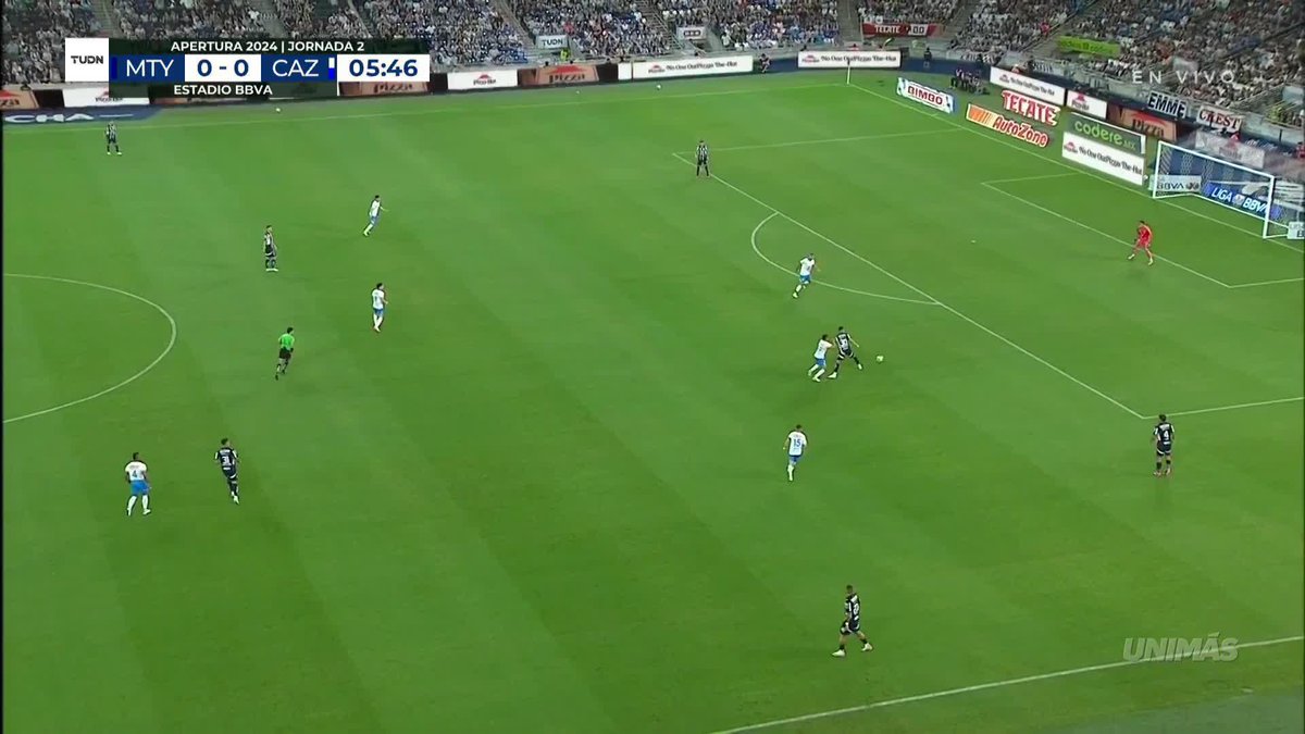 El balón está en juego en el BBVA 🤠 Rayados 0-0 Cruz Azul 🚂 🔴 EN VIVO: 🇲🇽 Canal 5 I TUDN y Univision 🇺🇸 📺 #SabadoFutbolero