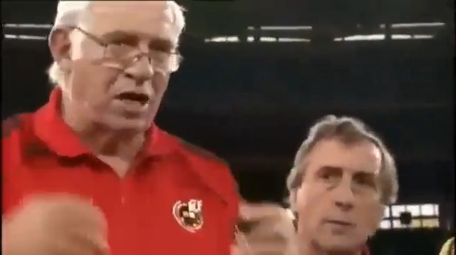 "Al rubio, al 7 ese del nombre raro hay que decirle cositas, que se calienta más que la madre que lo parió" Genio absoluto #fijarzebien