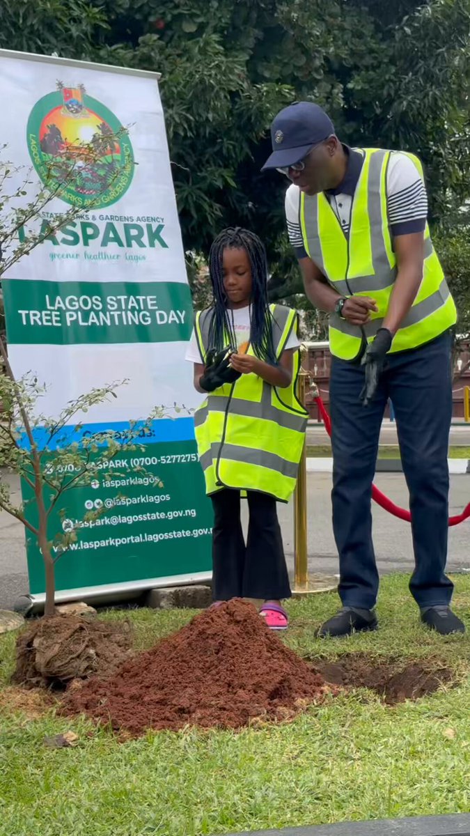 Governor of Lagos State, Mr Babajide Sanwo-Olu today at the Lagos #TreePlantingDay2024 with the theme: Nurture Our Future. Mr Governor together with the Deputy Governor Obafemi Hamzat, First Lady, Dr Mrs Joke Sanwo-Olu, Wife of the Deputy Governor, Dr Oluremi Hamzat, Head of Service, Mr Bode Agoro The Lagos State Head of Service and Chief of Staff, Mr Tayo Ayinde all joined to perform the exercise at the Lagos House, Marina. This Exercise is a yearly event by the Lagos State Parks and Gardens Lagos State Parks and Gardens Agency - LASPARK under the Ministry of Environment and Water Resources. #GreaterLagosRising