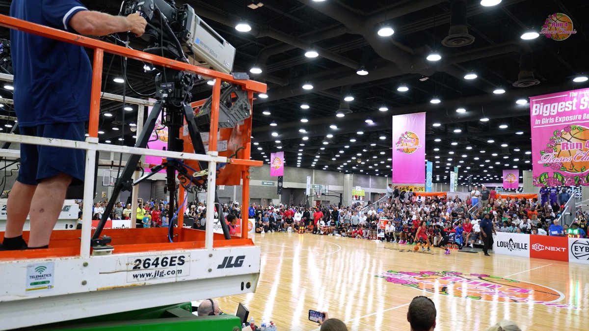 People Watch Girls Sports! ESPNU Featured Two Nationally Televised Games At The Run 4 Roses Classic. #Roses24 🌹🏀