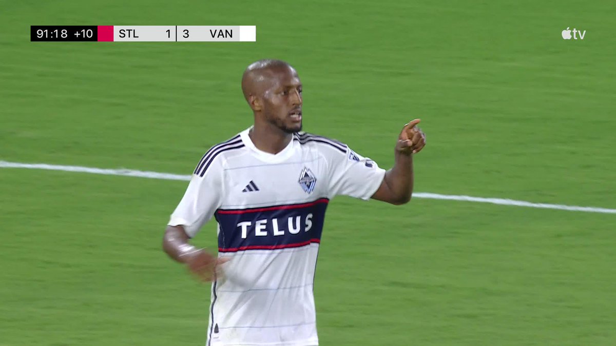 I'll never get tired of watching Ryan Gauld do stuff like this. Two goals up, in stoppage time, and he's still fighting tooth and nail to win back possession. Then, he casually drops a perfect through-ball. Unreal. #VWFC