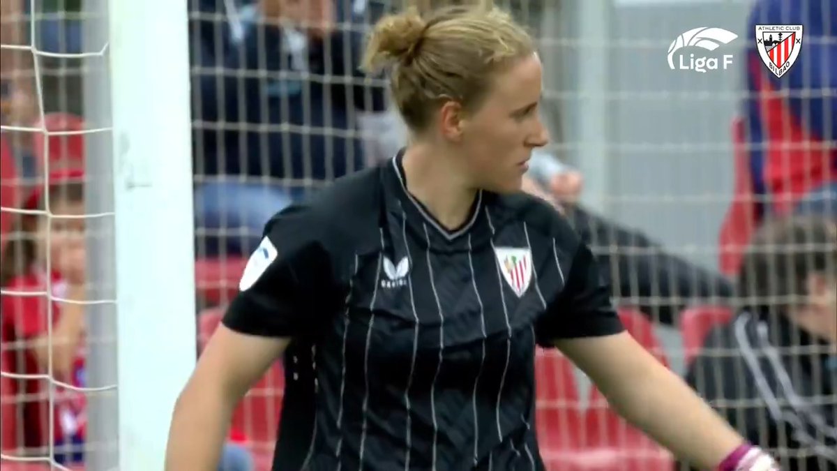 🛑 ¡Vaya año de nuestras porteras! Nivel espectacular. 🎬 Hemen, gure atezainen geldiketa onenen bildumatxoa. #AthleticClubFem 🦁