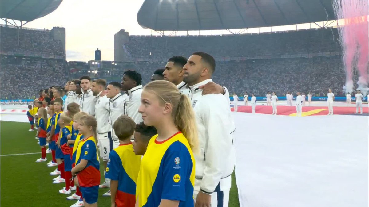 𝘾𝙊𝙈𝙀 𝙊𝙉 𝙀𝙉𝙂𝙇𝘼𝙉𝘿! 🏴󠁧󠁢󠁥󠁮󠁧󠁿 #ESPENG | #Euro2024