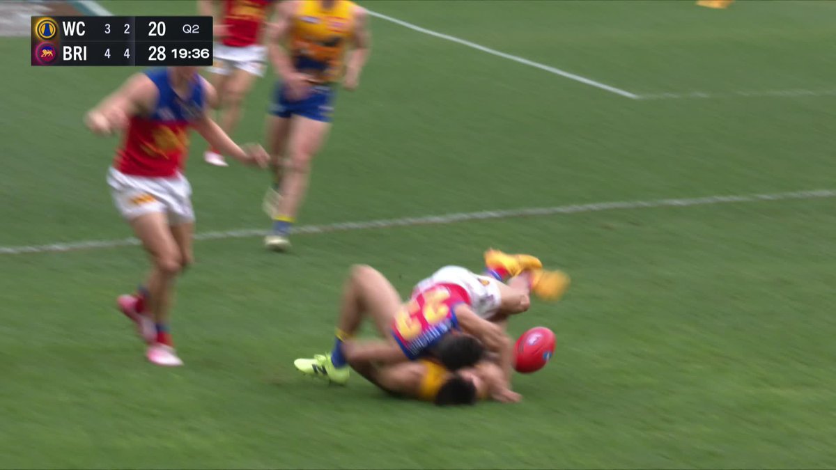 Could someone can explain to me what Charlie Cameron is supposed to do here to make this safer? Looks set for a big ban #AFL