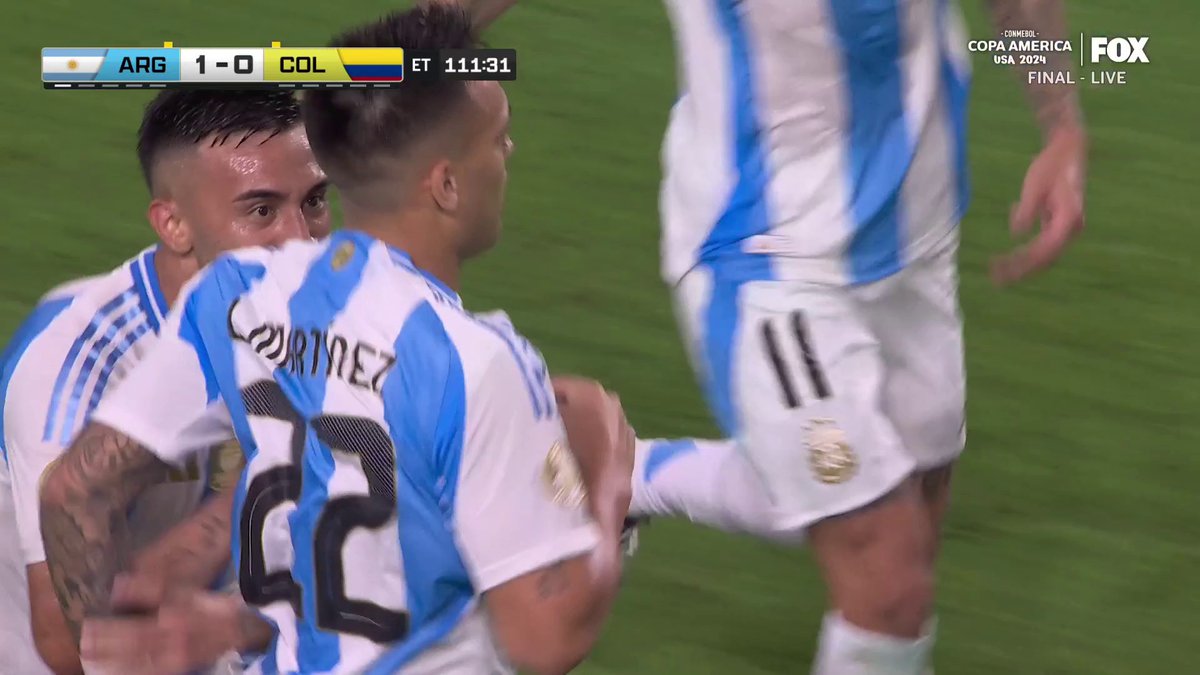 ARGENTINA TAKES THE LEAD IN THE 112TH MINUTE 🇦🇷😱 Lautaro Martínez does it again 🔥