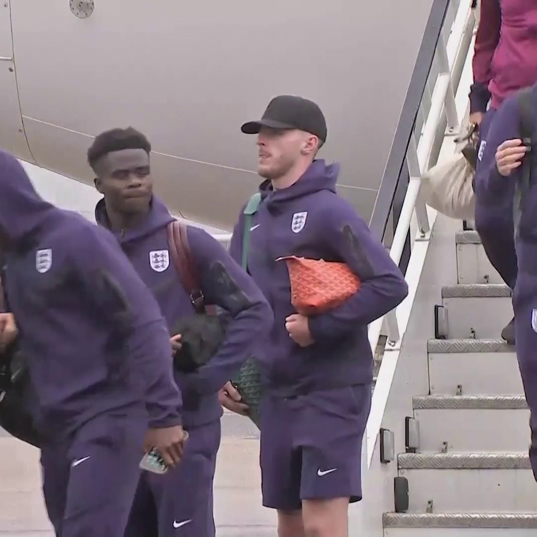 BREAKING: The Three Lions squad have arrived back in England after losing the 2024 Euro final against Spain in Berlin 🚨✈️