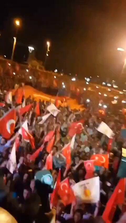 Payidar olsun devletim. İlelebet yaşasın milletim. #15TemmuzuUnutma