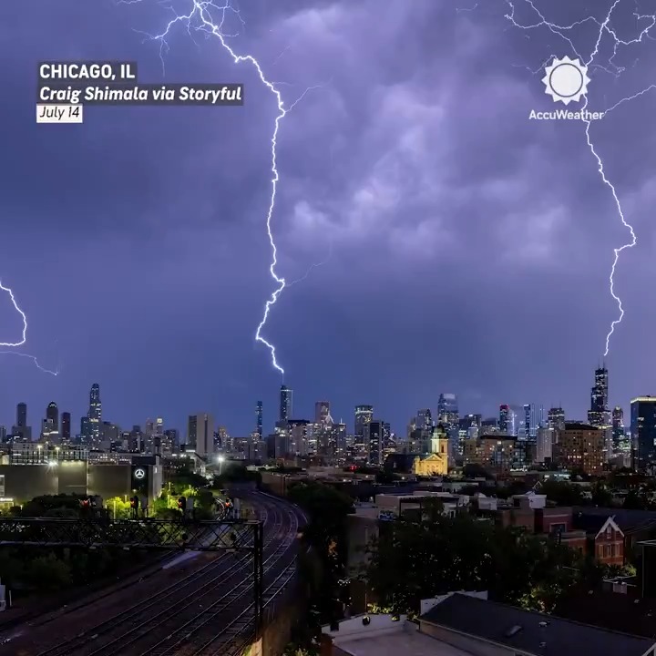🇺🇸 | Imágenes adicionales de la fuerte tormenta eléctrica que azotó Chicago: