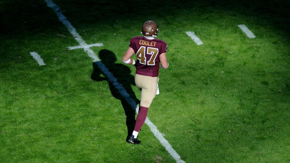 One of the most underrated TEs to touch the field: Chris Cooley 🫡 Chris Cooley | @commanders