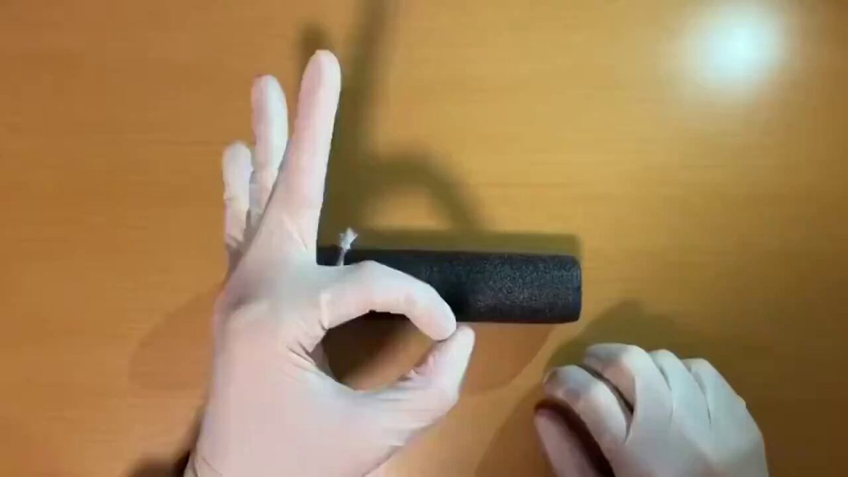 セ〇レの男が、これでﾁﾝﾁﾝ3cmデカくなったらしいから、まじでおすすめ。 今すぐやって！