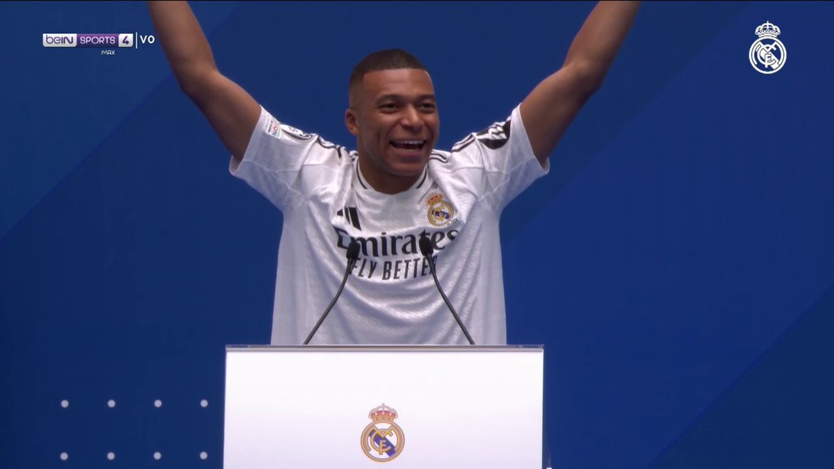 « Uno, Dos, Tres, 𝗛𝗔𝗟𝗔 𝗠𝗔𝗗𝗥𝗜𝗗 ! » Kylian Mbappé à la fin de son discours. 🤍🇫🇷