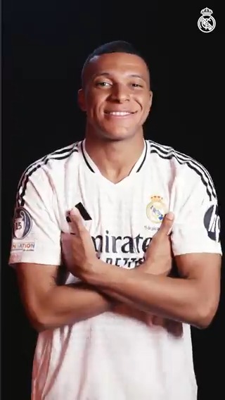 Votre 9️⃣, #Madridistas ! #WelcomeMbappé