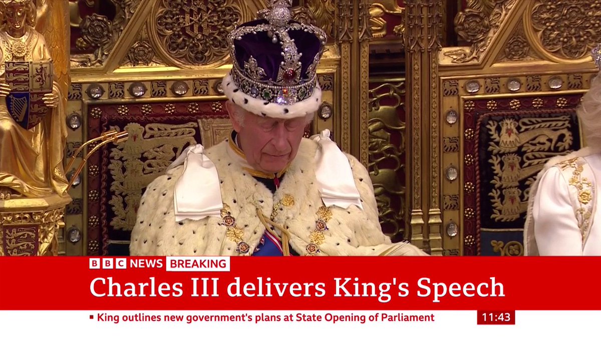 "A bill will be introduced to progressively increase the age at which people can buy cigarettes" The King outlines government health policies, including restrictions on junk food advertising to children, and limits on sale of vapes Follow live