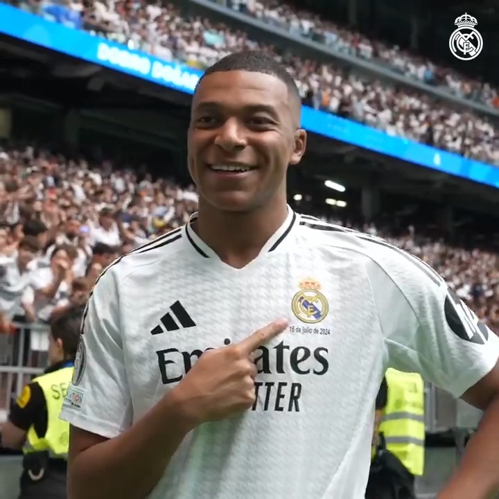 🤍 ¡UN PRIMER DÍA INOLVIDABLE! 🤍 📺 VÍDEO COMPLETO 👉 #RMPlay #️⃣ #WelcomeMbappé