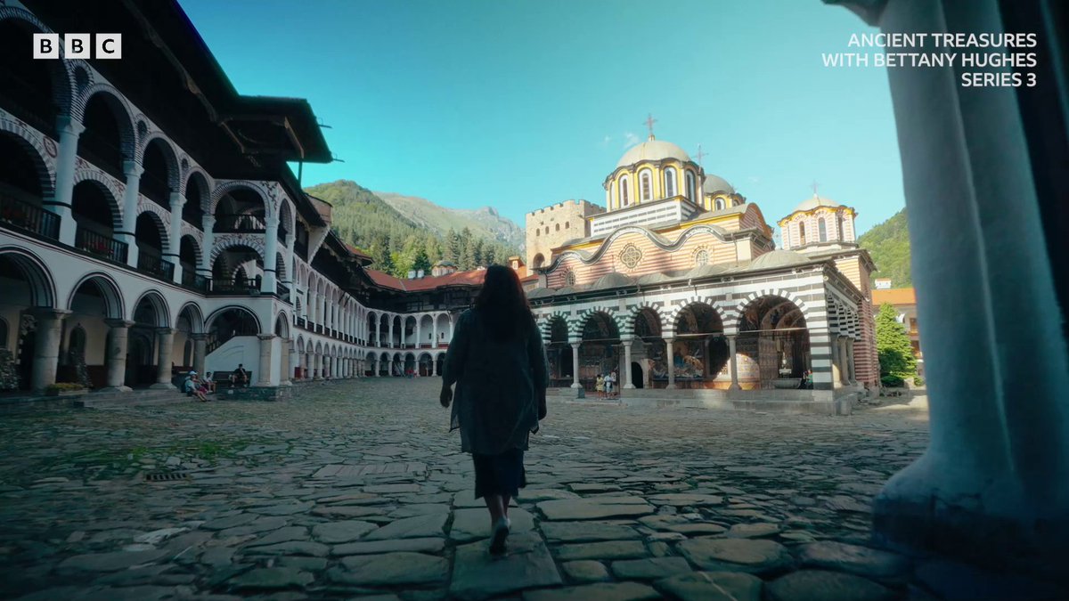 Embark on a captivating journey with Bettany Hughes💙 as she discovers extraordinary treasures from the ancient world. Which civilization still has secrets waiting to be uncovered? Watch ‘Ancient Treasures with Bettany Hughes’ in the US & CA: