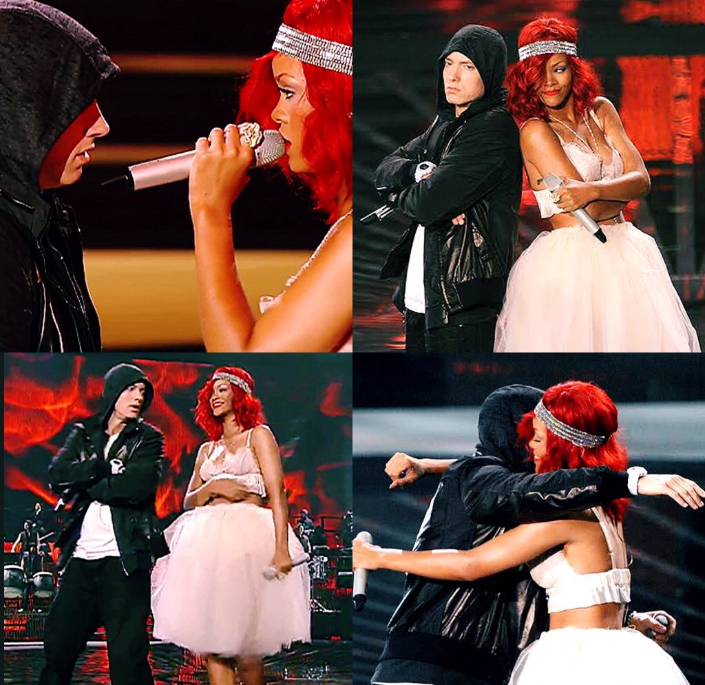 Eminem and Rihanna performing "love the way you lie" at the VMAs (2010)
