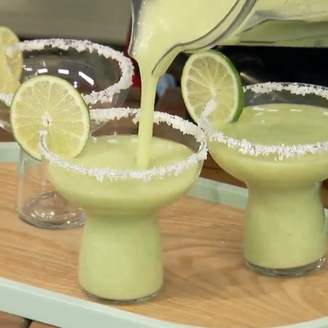 You've heard of avo in your smoothie, but have you tried it in your MARG? We'll be drinking 'em all summer long alongside SunnyAnderson (Taylor's Version😘) 🥑🍸 Watch #TheKitchen, Saturdays at 11a|10c and hbo max fka: #StreamOnMax Get the recipe: