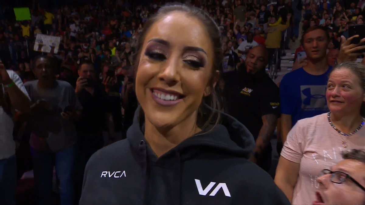 The Doctor is in! Watch #AEWDynamite 250 LIVE on TBS! Último Moné | Rizz Khalifa💋