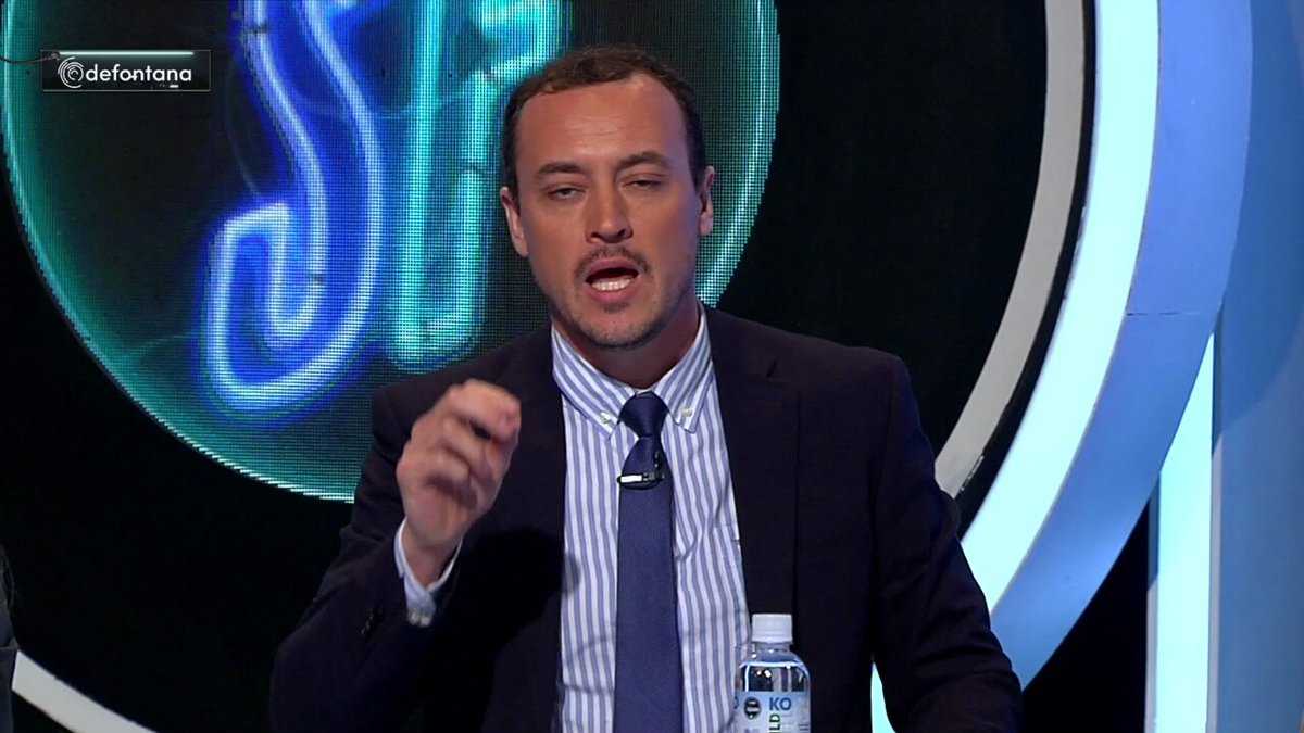 “¡Gabriel Boric Font tiene que dar un paso al costado por inhabilidad mental!” Tras la crisis en #seguridad, Maximiliano Lobos Lacoste exige la destitución del #presidente de #Boric y llama a la #derecha a activar el artículo 53 nro. 7 de la #Constitución. #SinFiltros #SinFiltrostv #Sinfiltros_tv