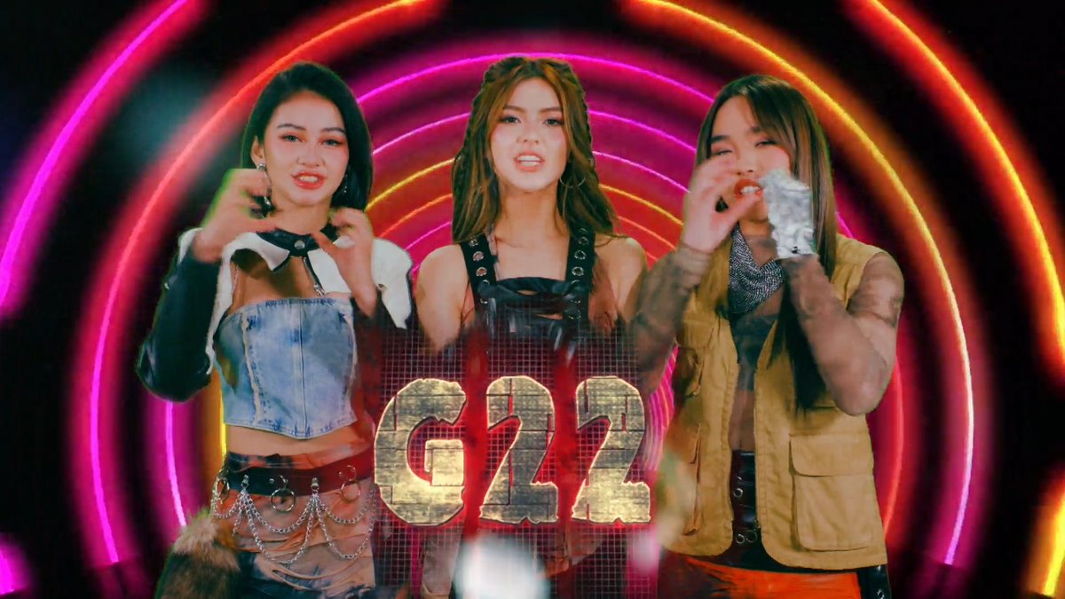 #AllOutSundays #Teaser: The P-pop stars will align with G22, ECLYPSE and PRESS HIT PLAY on P-POP UNVRS this Sunday! ⭐ Tumutok lang sa GMA at Pinoy Hits ng 12 NN at Kapuso Stream every Sunday on GMA’s Facebook and YouTube.